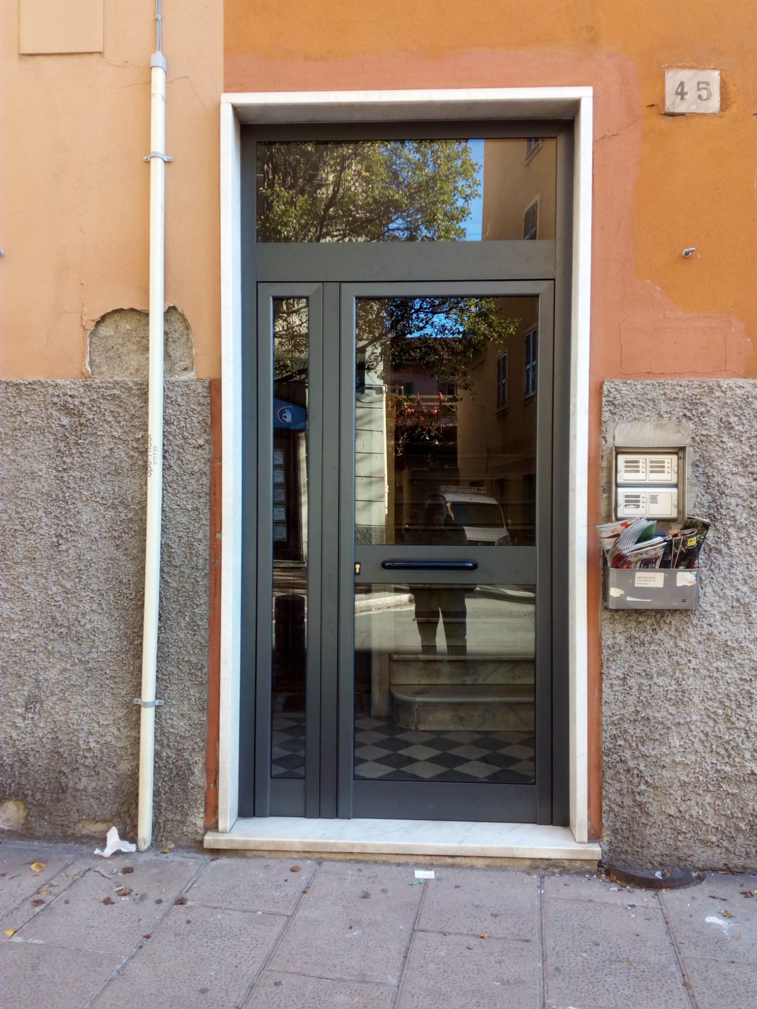 Portoni per caseggiati